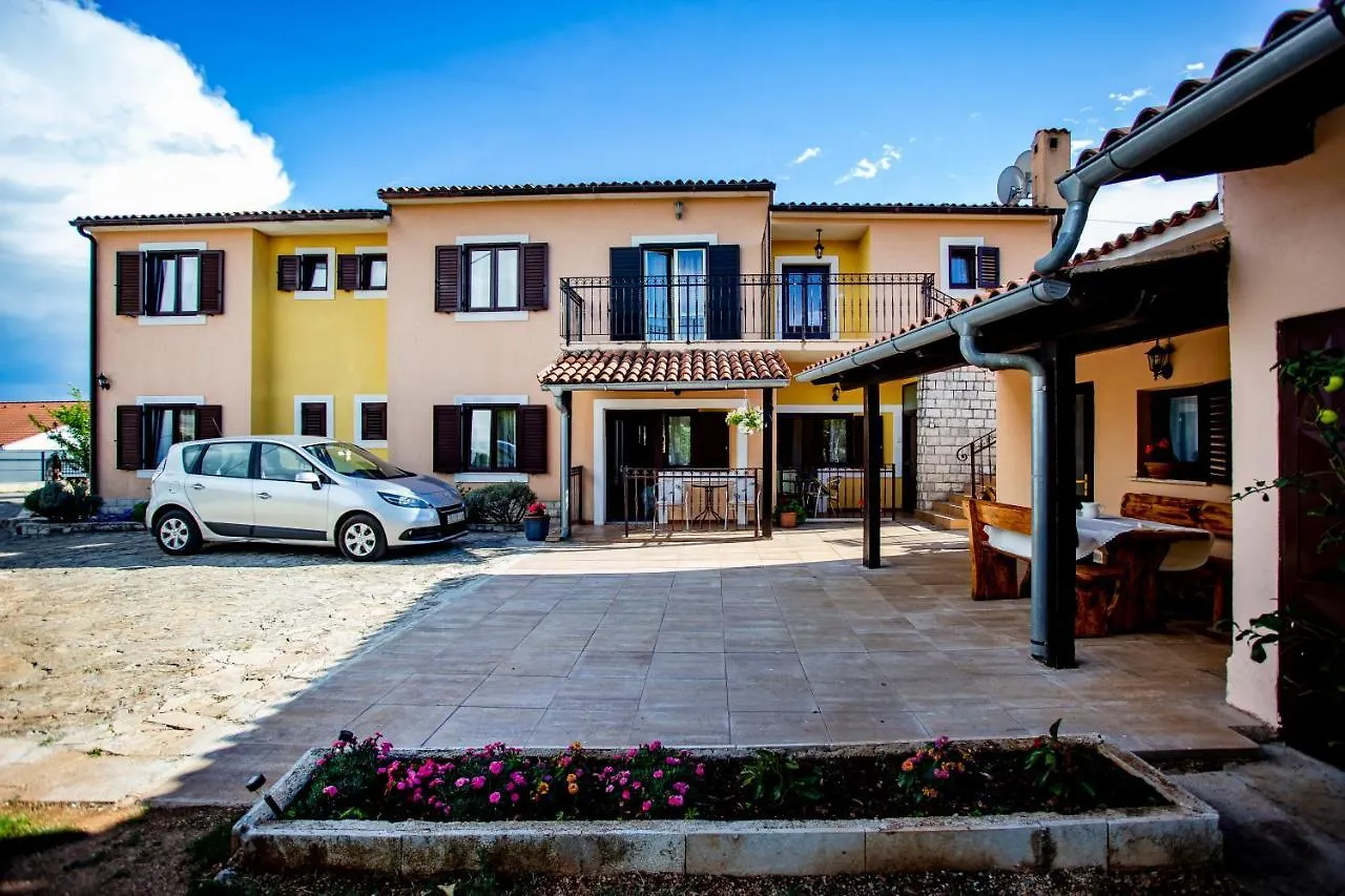 Affittacamere Apartmani Jurman Matohanci Croazia