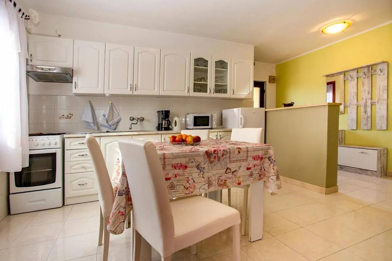 Casa de hóspedes Apartmani Jurman Matohanci Croácia